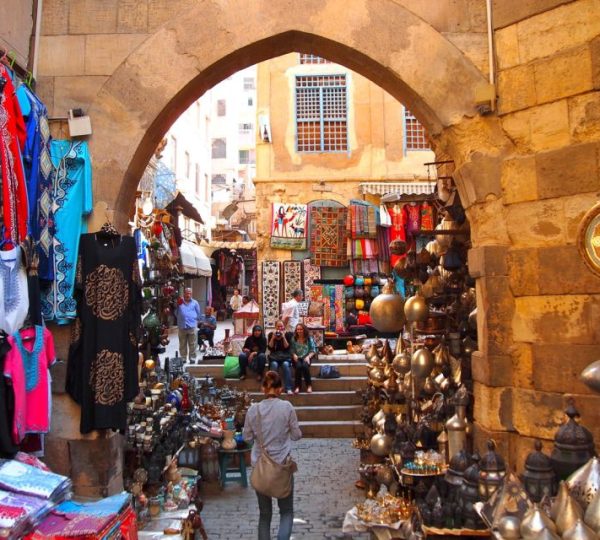 Old Cairo Guided Tour by Car with Lunch and Pickup